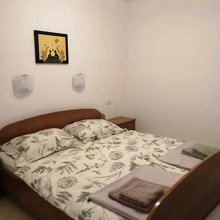Apartma Praprot